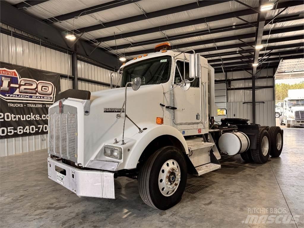 Kenworth T800 Trekkers