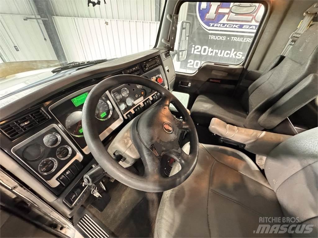 Kenworth T800 Trekkers