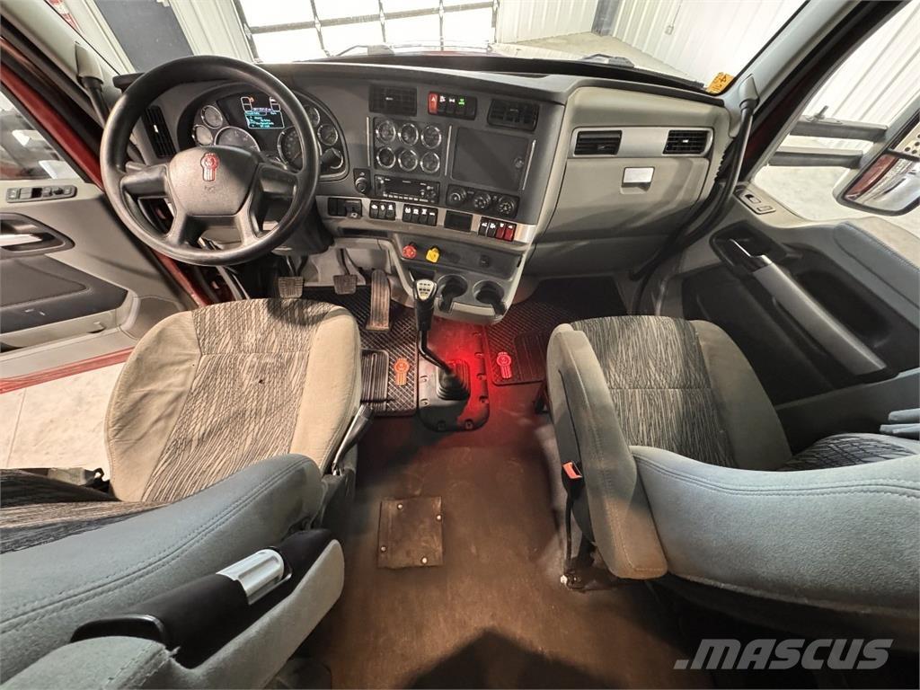 Kenworth T880 Trekkers