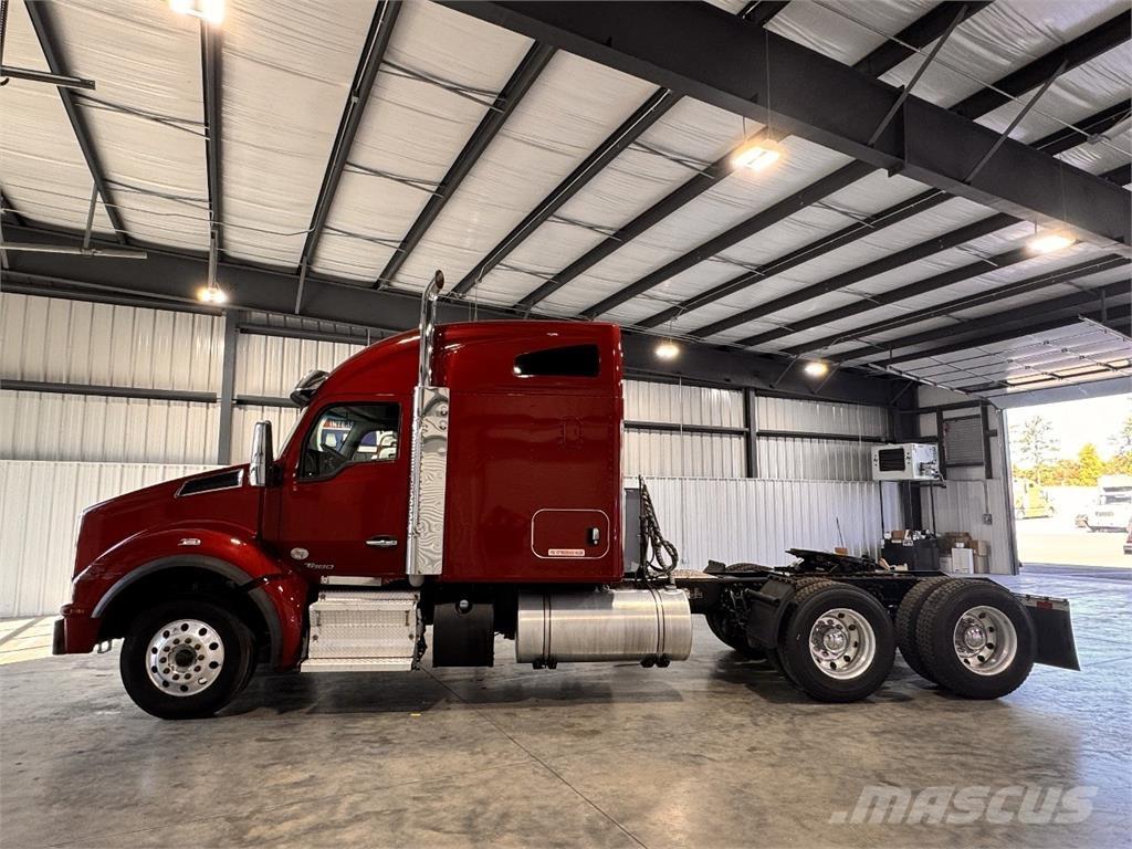 Kenworth T880 Trekkers