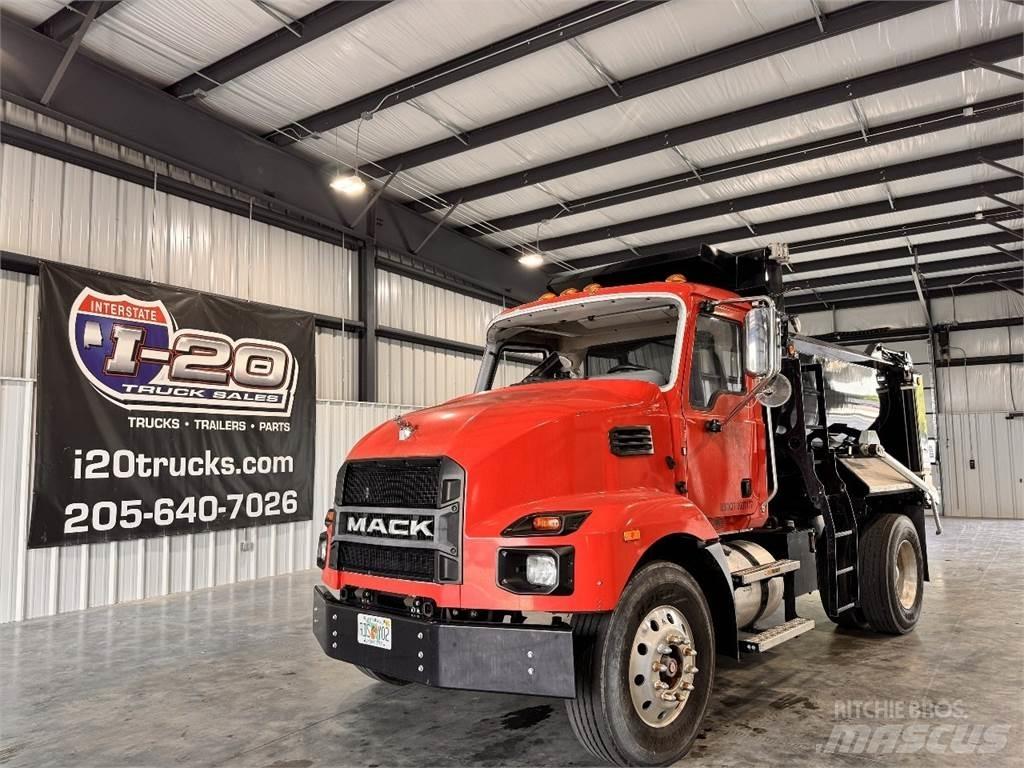 Mack MD6 Kipper
