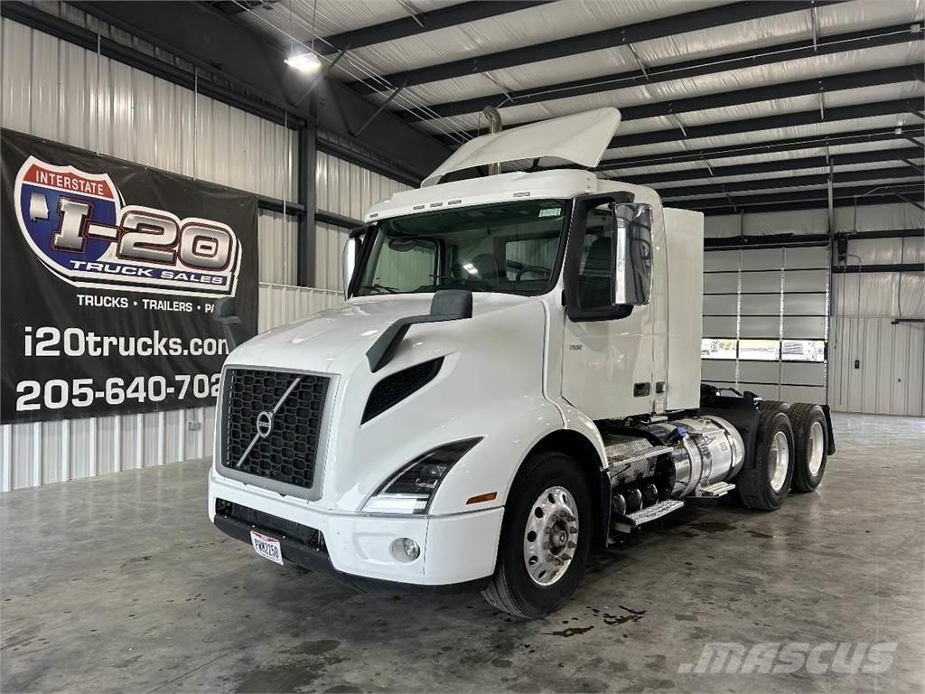 Volvo VNR64T300 Trekkers