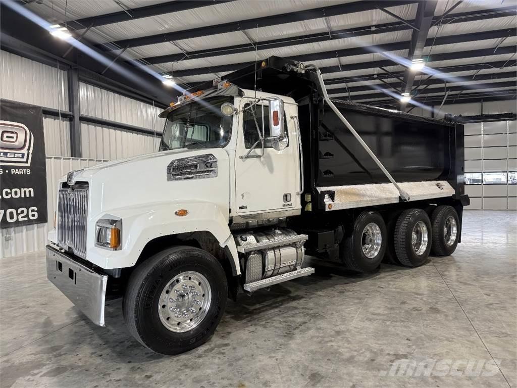 Western Star 4700SF Kipper