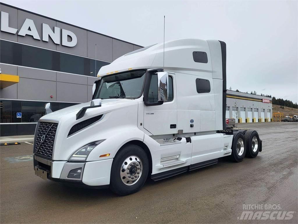 Volvo VNL 760 Chassis met cabine
