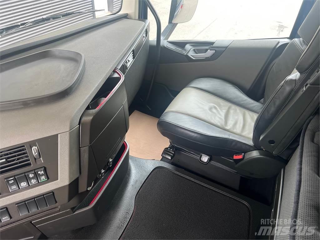 Volvo FH540 Containertrucks met kabelsysteem
