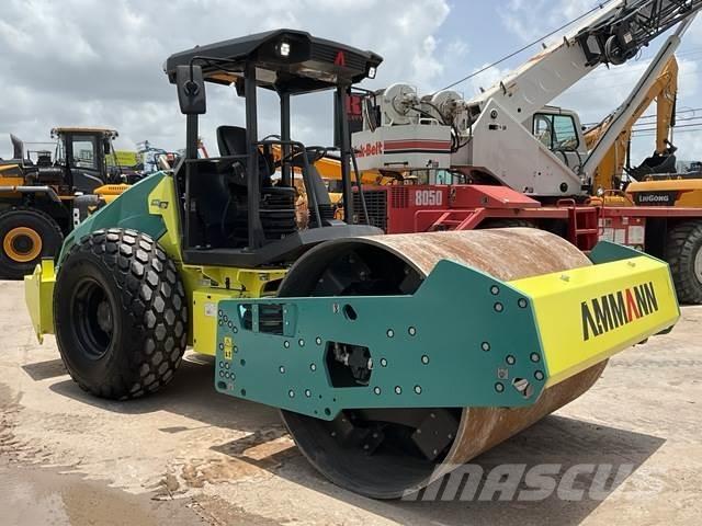 Ammann ARS 110 Trilrolwalsen
