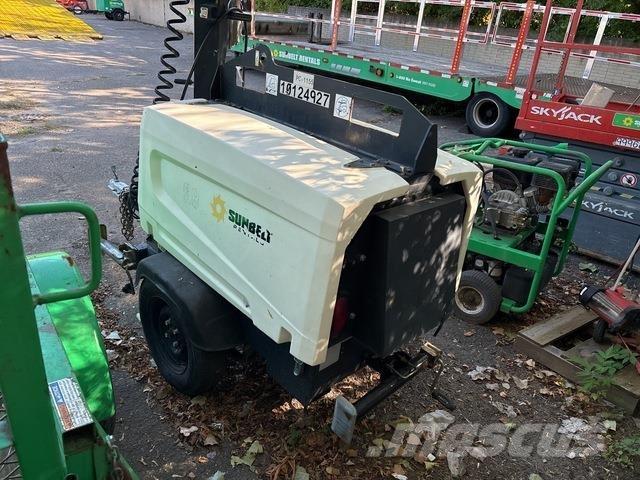 Atlas Copco V4 Mobiele lichtmasten