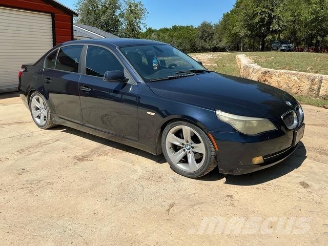 BMW 528i Auto's