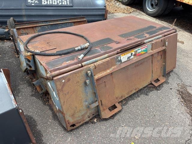 Bobcat 72 Veegmachines