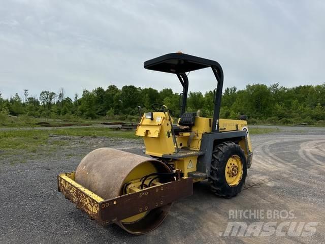 Bomag BW142D Trilrolwalsen