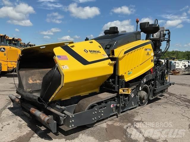 Bomag CR-820T Asfaltafwerkmachines