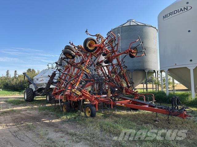 Bourgault 8810 Zaaimachines