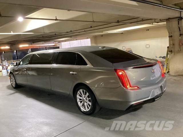 Cadillac XTS Auto's