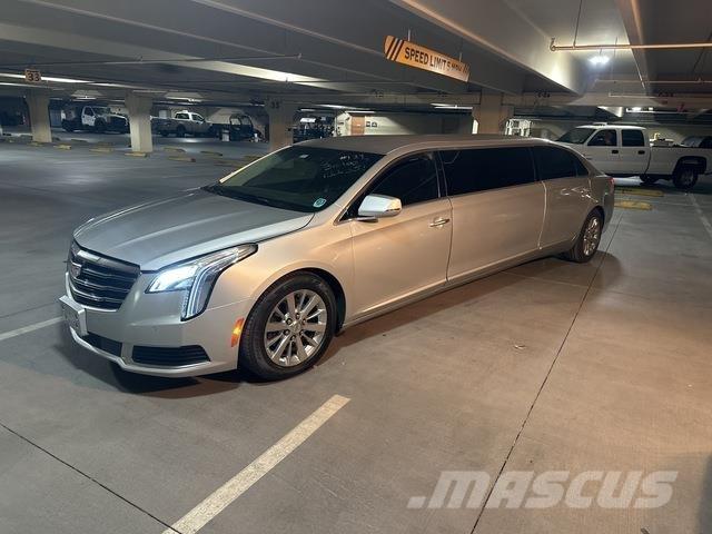 Cadillac XTS Auto's