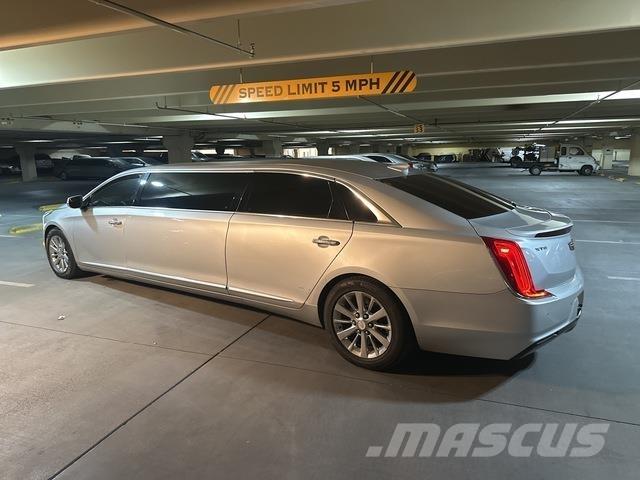 Cadillac XTS Auto's