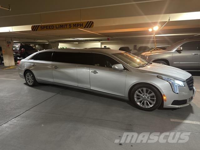 Cadillac XTS Auto's