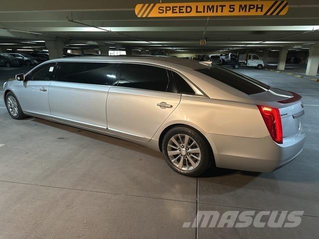 Cadillac XTS Auto's