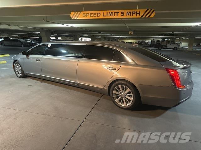 Cadillac XTS Auto's