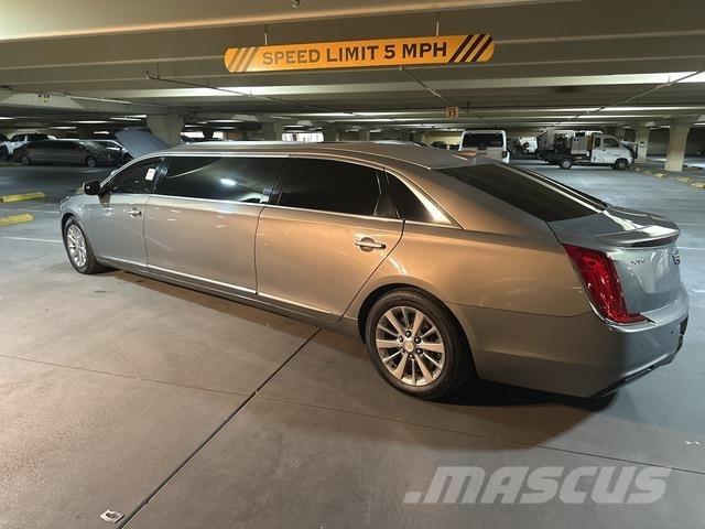 Cadillac XTS Auto's