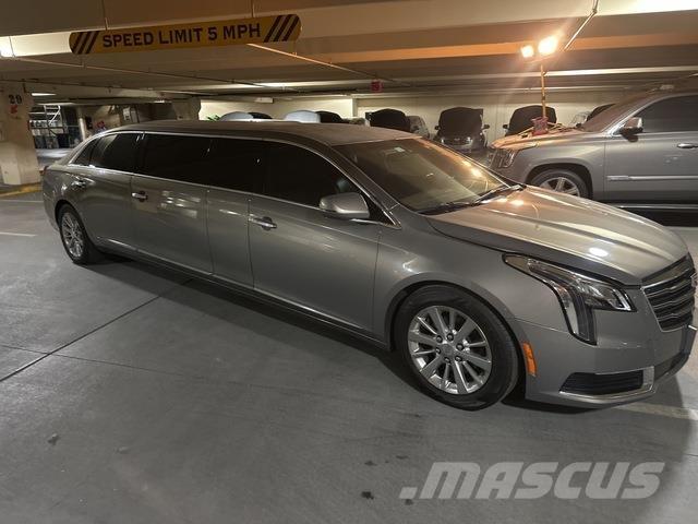 Cadillac XTS Auto's