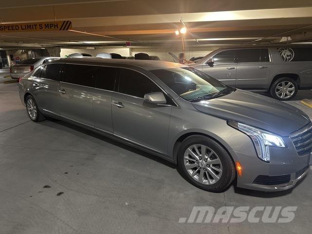 Cadillac XTS Auto's