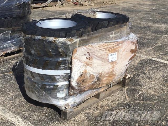  Camso SKS532 Banden, wielen en velgen