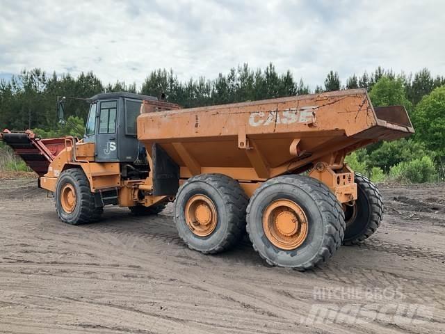 CASE 325 Knik dumptrucks