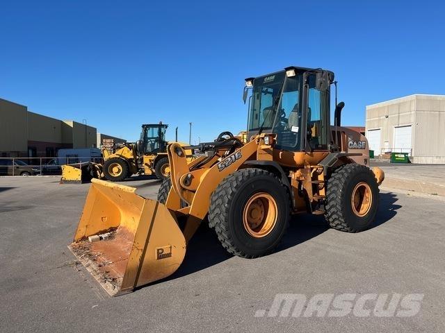 CASE 521E Wielladers