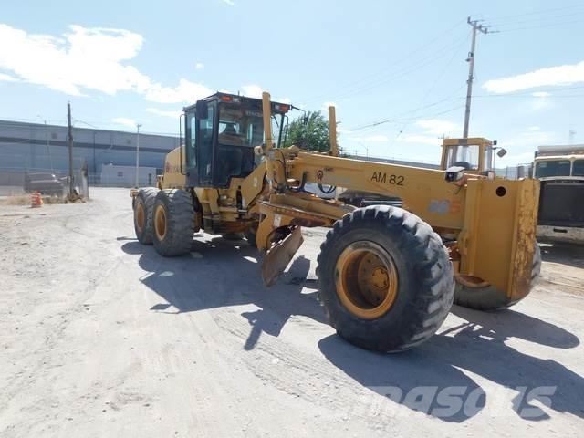 CASE 885 Graders