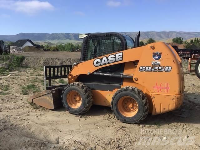 CASE SR250 Schrankladers