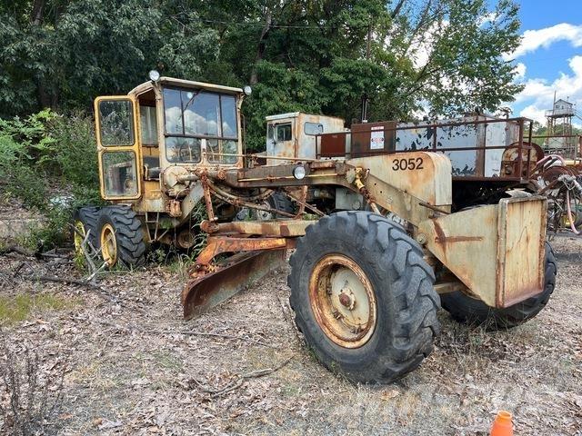 CAT 12E Graders