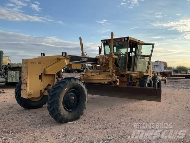 CAT 140H Graders