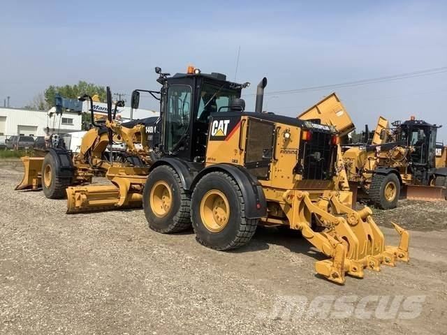 CAT 140M Graders