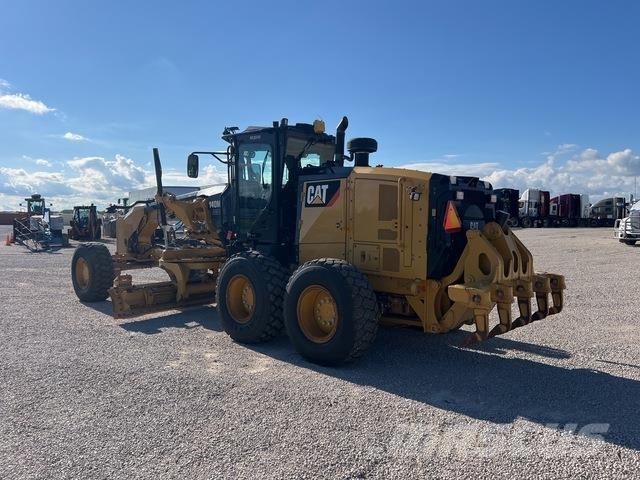CAT 140M3 AWD Graders