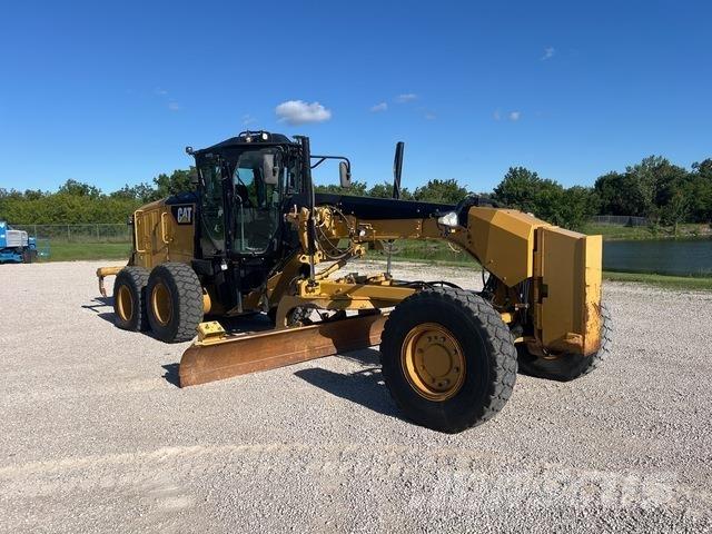 CAT 140M3 AWD Graders