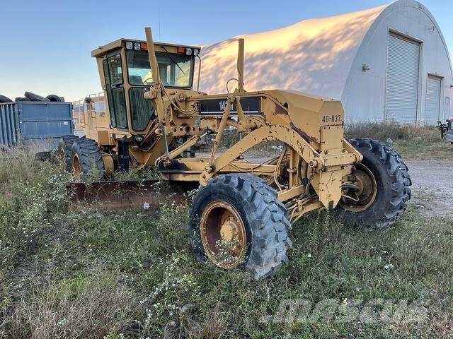 CAT 143H Graders