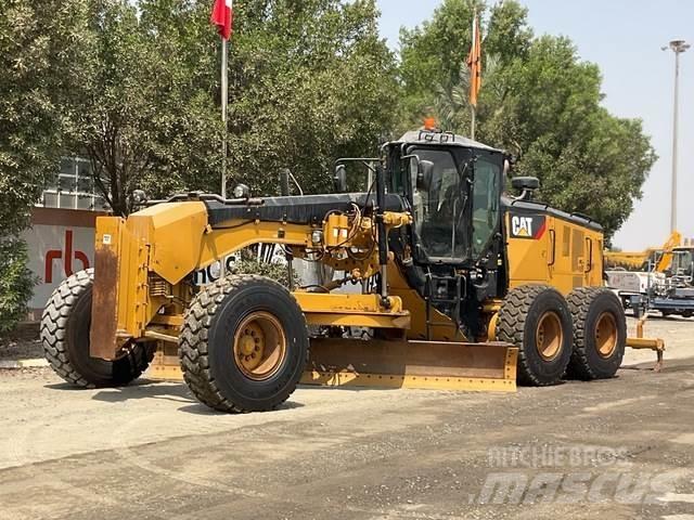 CAT 14M3 Graders