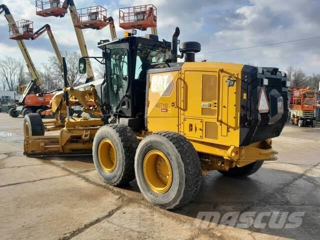 CAT 160 Graders