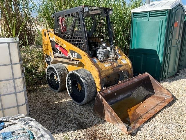 CAT 226B3 Schrankladers