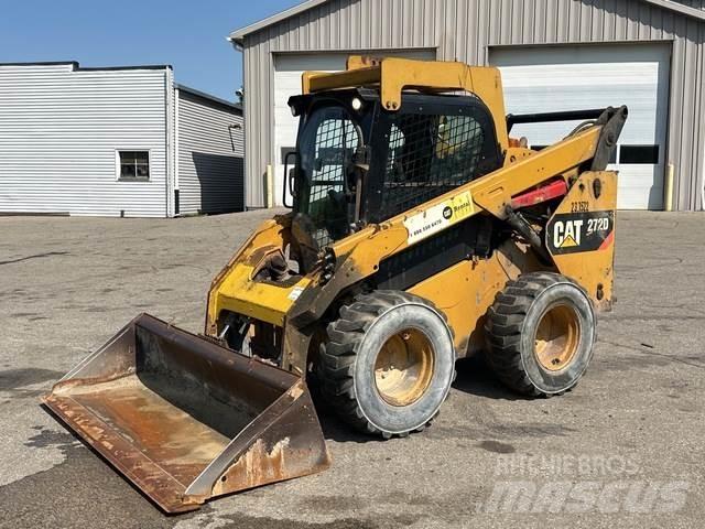 CAT 272D Schrankladers