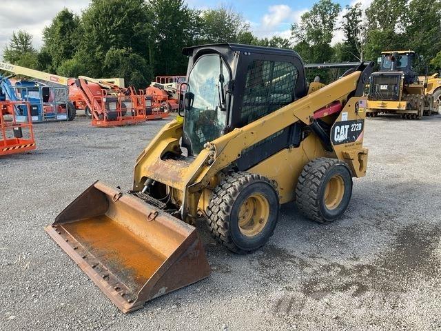CAT 272D Schrankladers