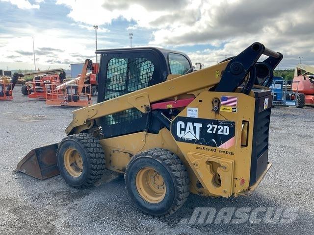 CAT 272D Schrankladers
