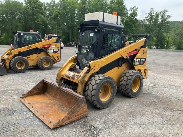 CAT 272D2 XHP Schrankladers
