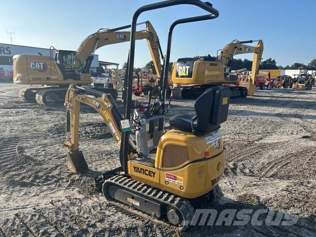 CAT 300.9D Rupsgraafmachines