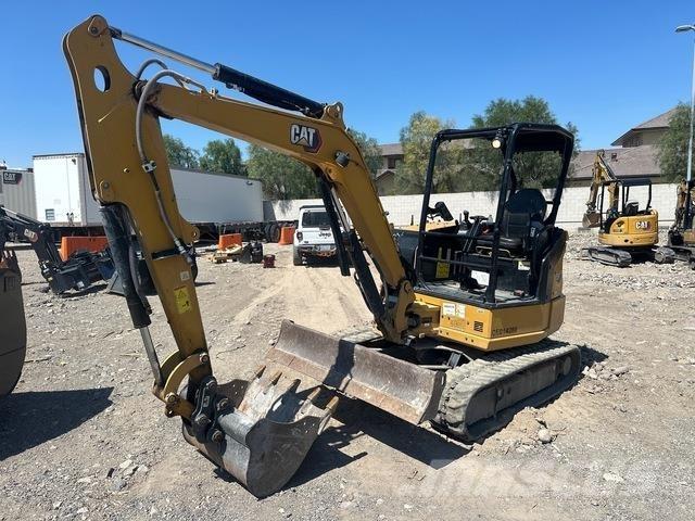 CAT 304 Rupsgraafmachines