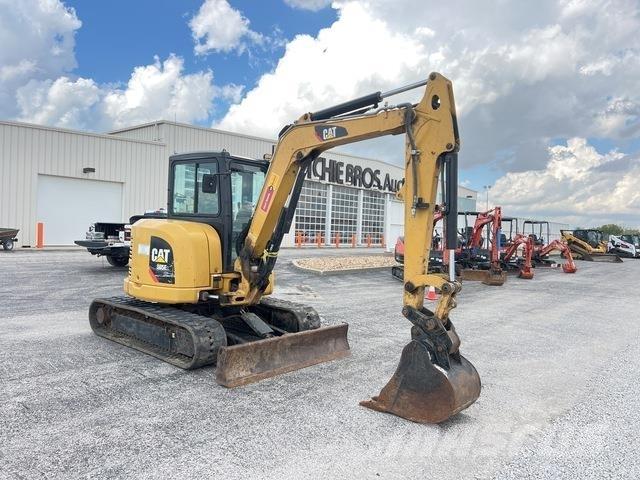 CAT 305E2 Rupsgraafmachines