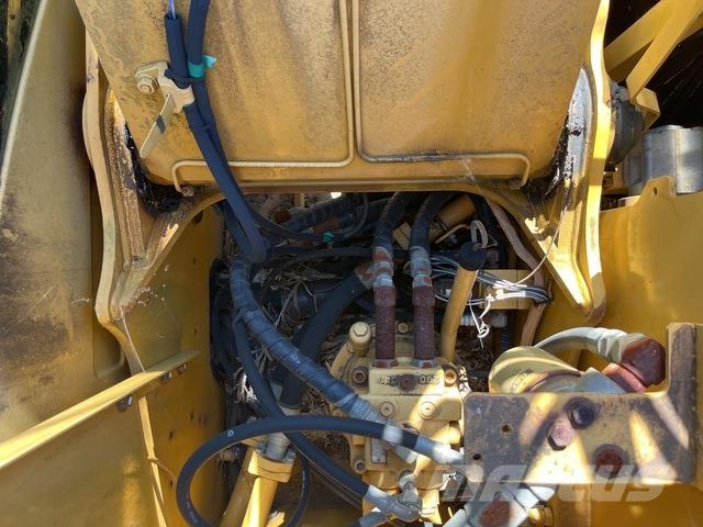 CAT 311C Rupsgraafmachines
