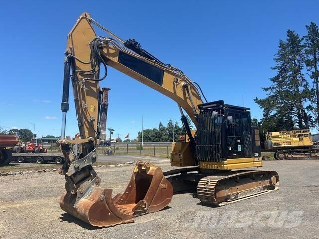 CAT 325FL CR Rupsgraafmachines