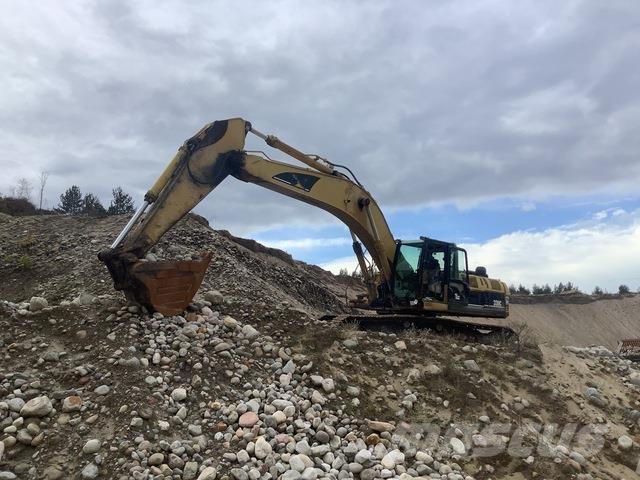 CAT 330C Rupsgraafmachines