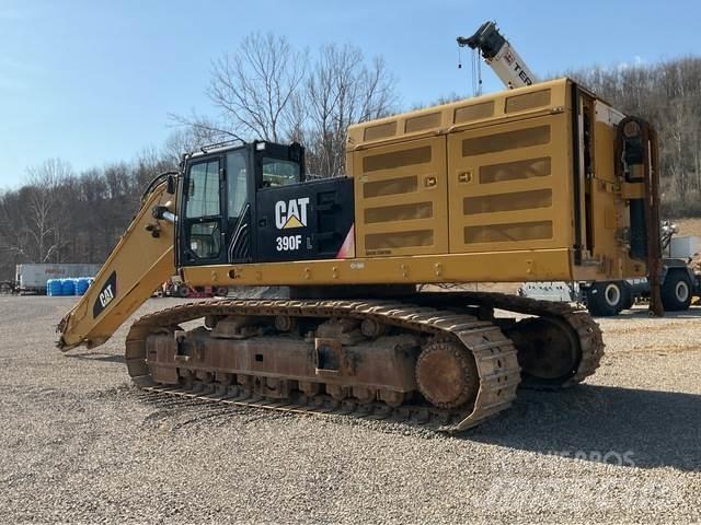 CAT 390F Rupsgraafmachines